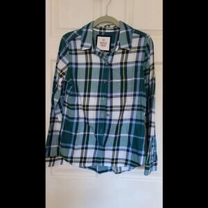 *Juniors So flannel shirt